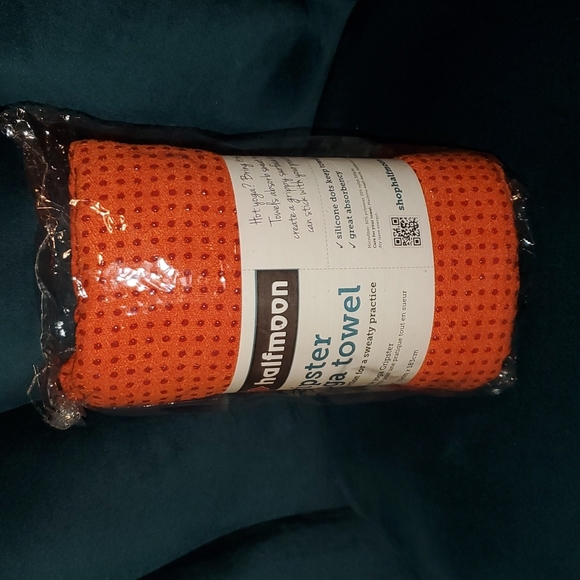 Halfmoon Accessories - Halfmoon Gripster Yoga Towel